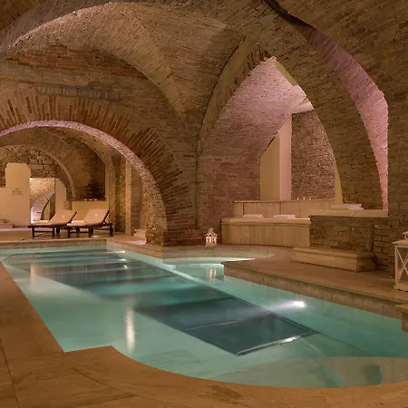 Sina Brufani Hotel 5*