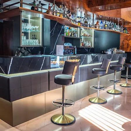 Sina Brufani Hotel 5*