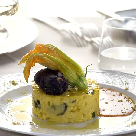 Отель Sina Brufani