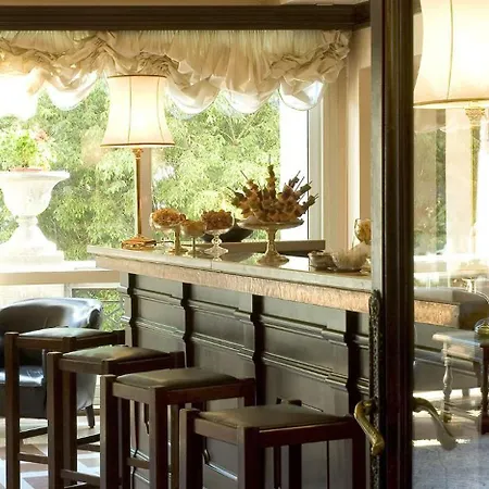 Hotel Sina Brufani 5*