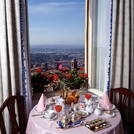 Sina Brufani Perúgia