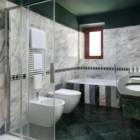 Sina Brufani Hotel 5*