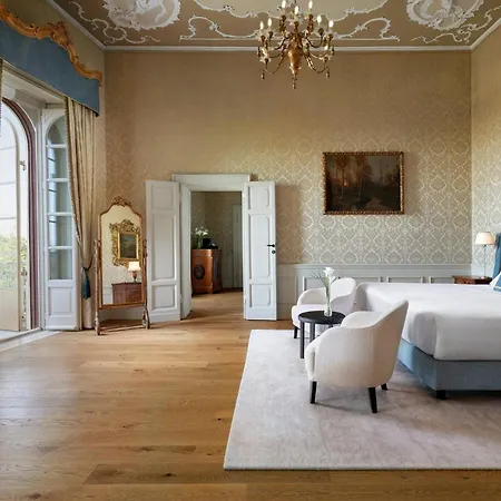 Sina Brufani Hotel 5*