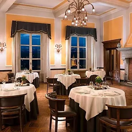 Sina Brufani Hotel 5*