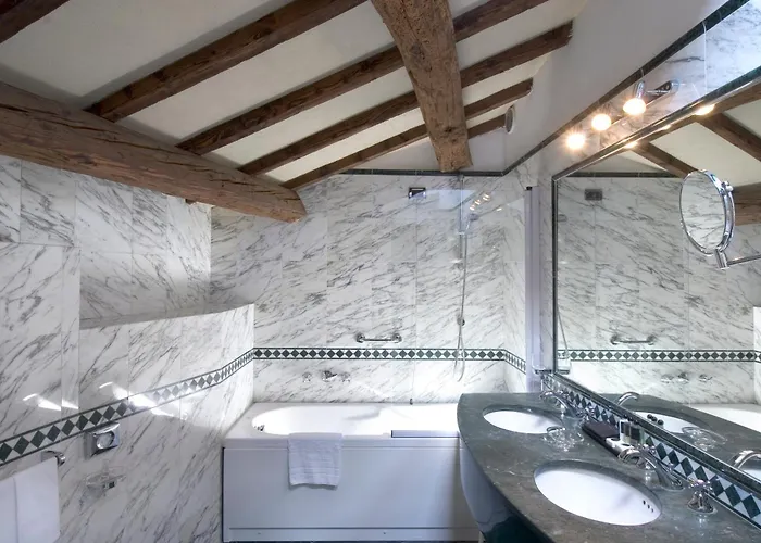 Hotel Sina Brufani 5*