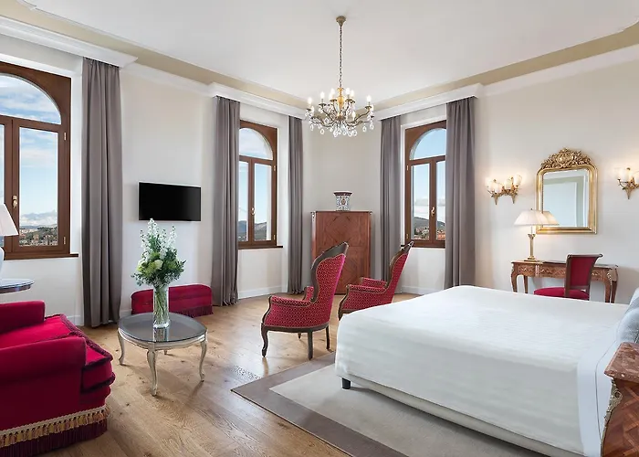 Hotel Sina Brufani 5*